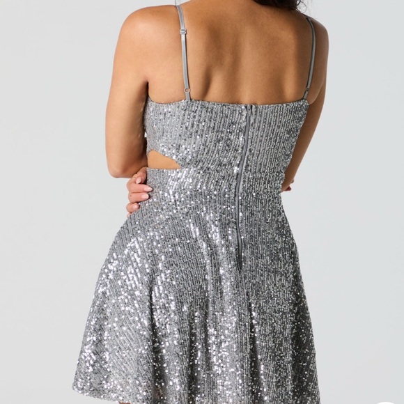 Sequin Cut-Out Mini Skater Dress - XL - Picture 2 of 4